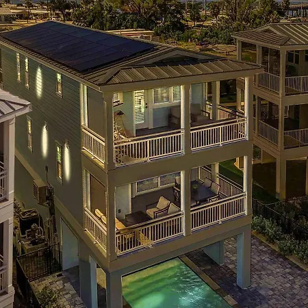 Villa Bayview Pointe